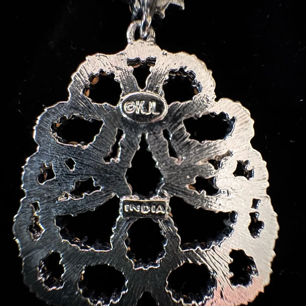 Kenneth Jay Lane crystal chandelier Earrings - Picture 2 of 4
